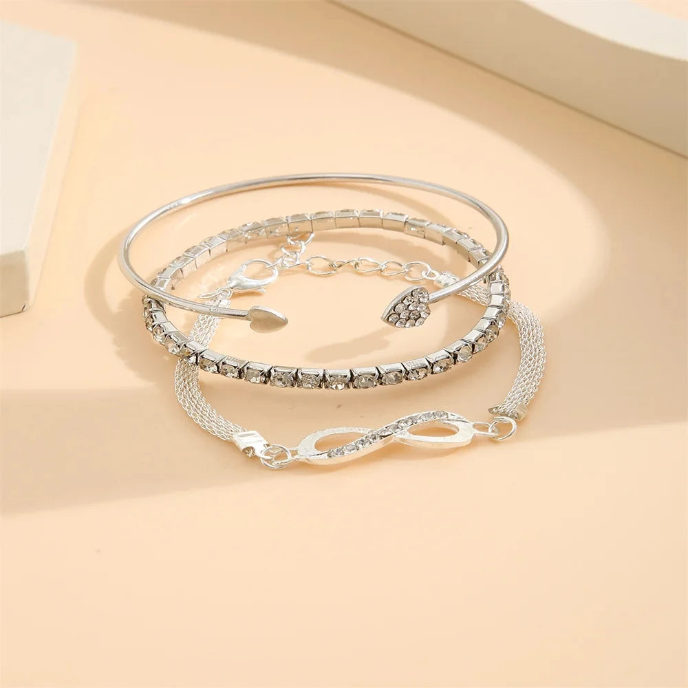 Elegant Women’s Charm Bracelet Set